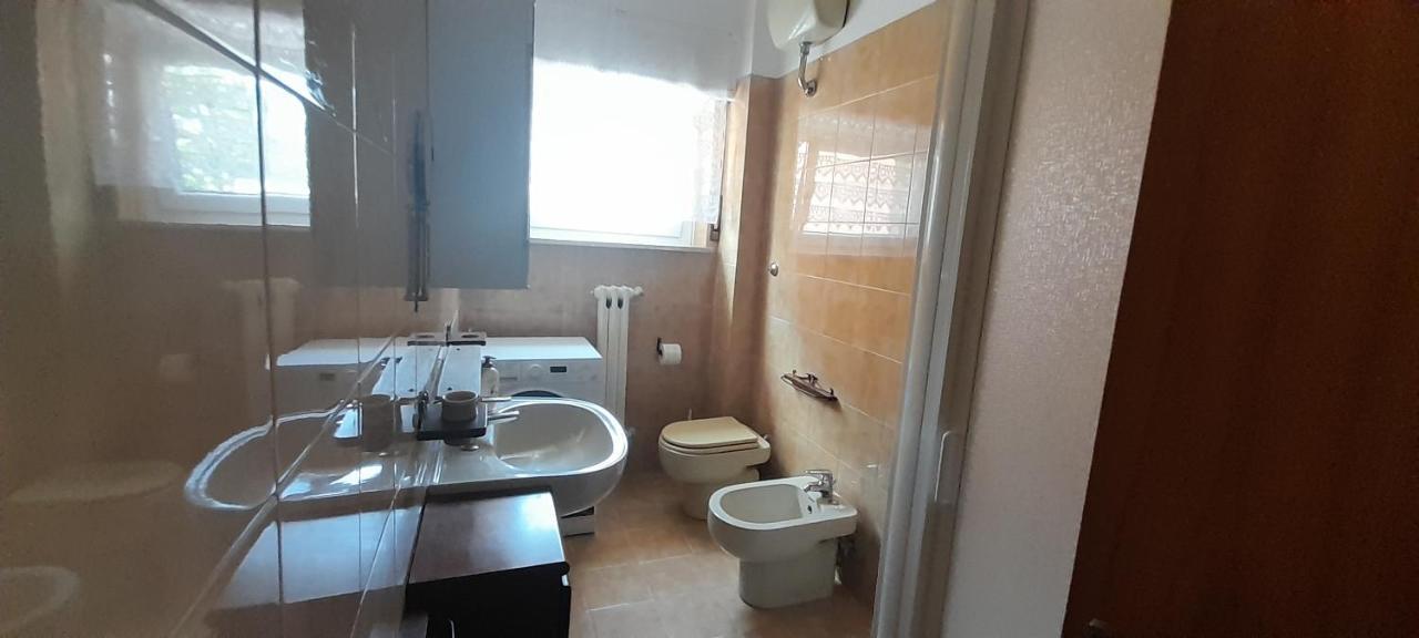 Numana Centro A 500 Mt Mare, Trilocale Con 2 Camere A Letti Piani, 1 Posto Auto Exterior photo